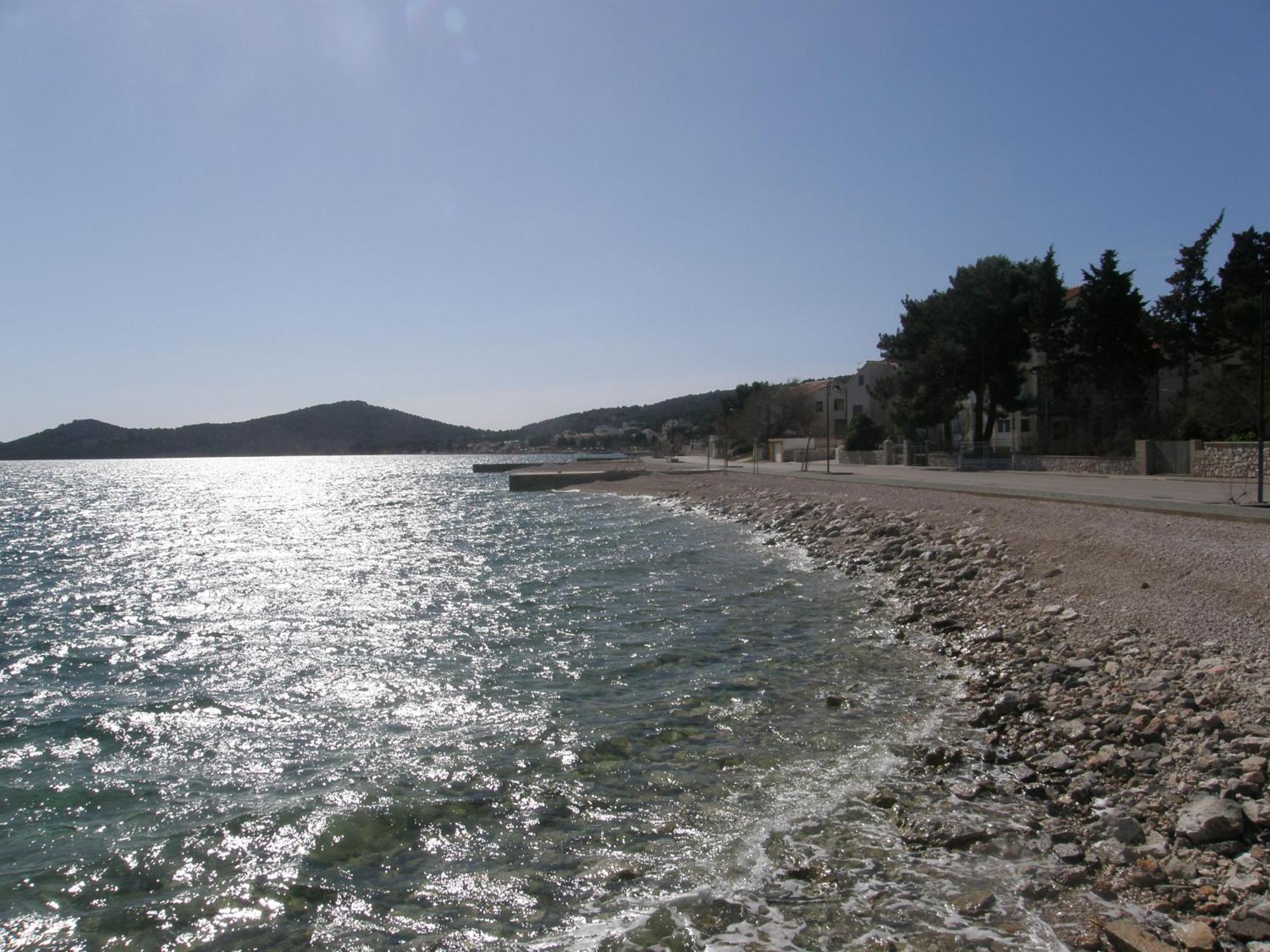 贝蒂纳Žal公寓 外观 照片
