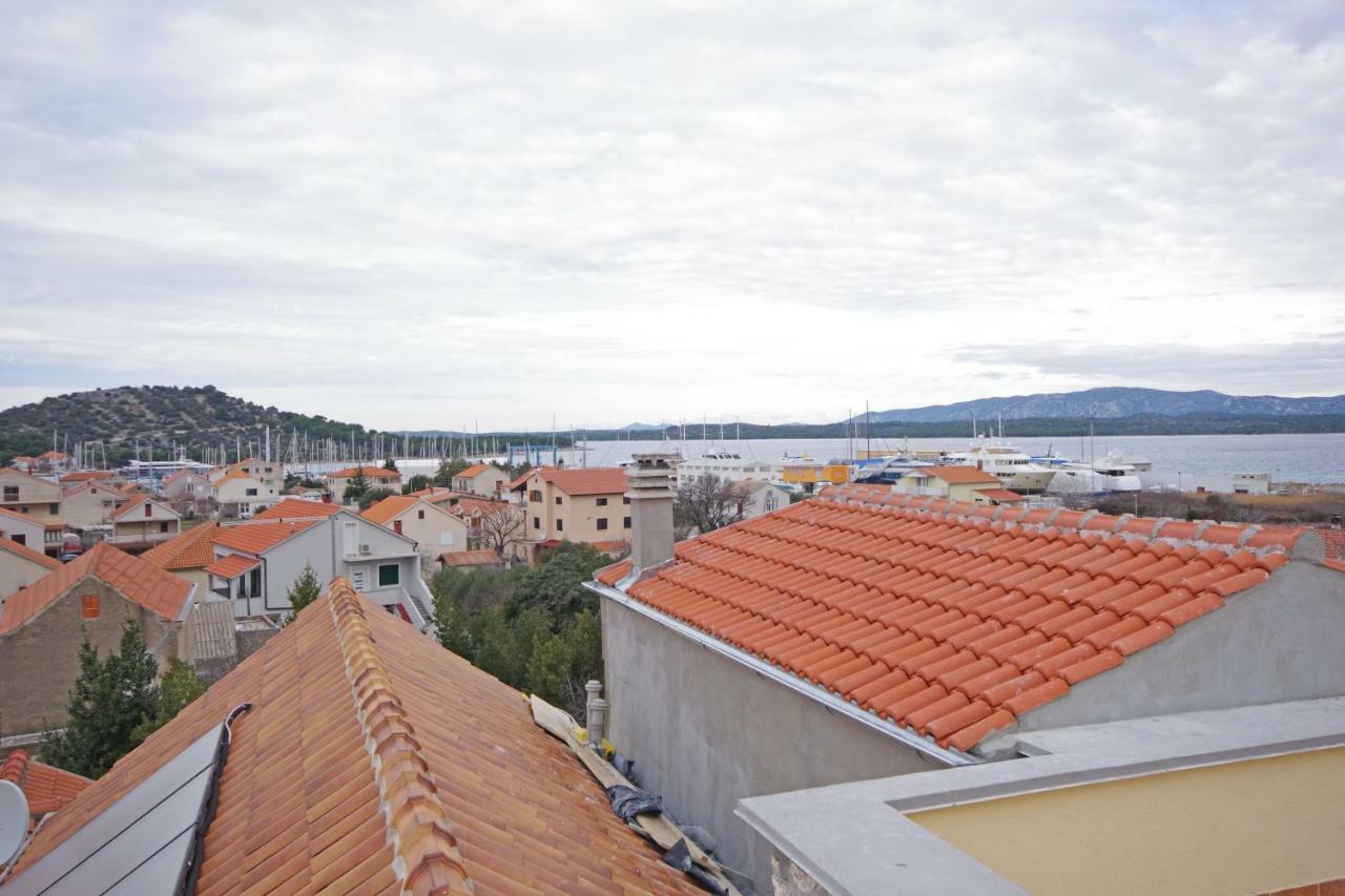 贝蒂纳Žal公寓 外观 照片